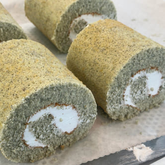 흑미롤케이크 이미지